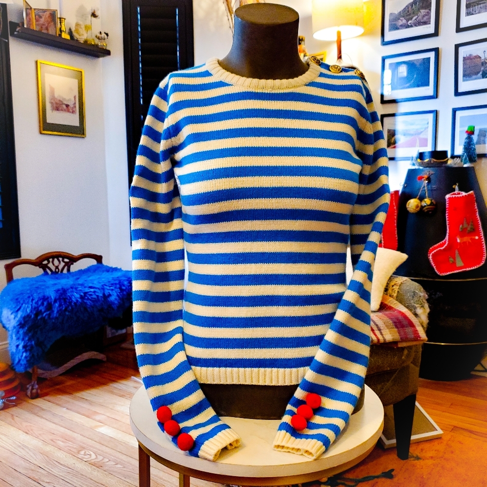 Manoush Sweater